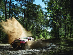 Technical issues trouble Al Attiyah after flourishing start to campaign