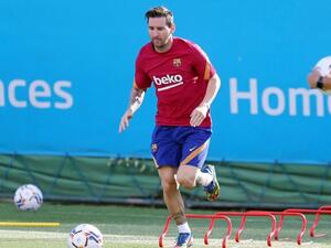 ميسي يتدرب وحيداً