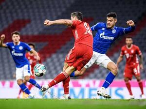 من مباراة بايرن ميونيخ وشالكه ضمن الدوري الألماني 2020-2021