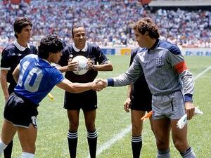 شيلتون ومارادونا شيلتون ومارادونا