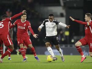 من مباراة ليفربول و فولهام في الدوري الإنجليزي من مباراة ليفربول و فولهام في الدوري الإنجليزي