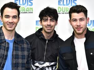 الأخوة جوناس