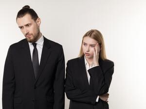 اللامبالاة في علاقات الزواج يمكن أن تؤدي إلى الشعور بالوحدة والمرارة والإهمال