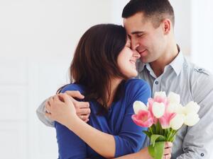 إن الزوجين الناجحين هما الذين يكون فيما بينهما مشاركة في كل شيئ تقريبا 