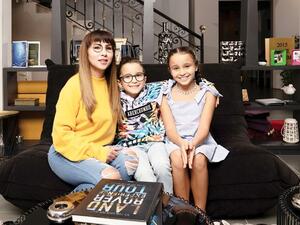 Alaa Bahrin and her twins Cayan and Maleeka. (AN photo by Ziyad Alarfaj)