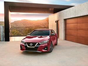 نيسان ماكسيما