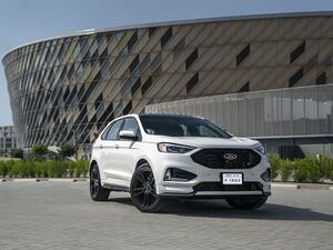  سيارة إدج ST