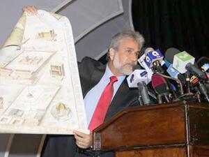  الدكتور محمود خليفة 