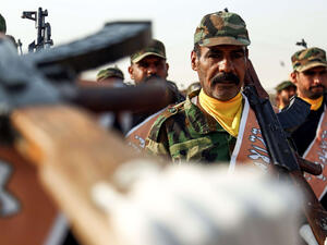  هذه المجموعات لديها نواب كثر في البرلمان، وبإمكانها فرض وزراء