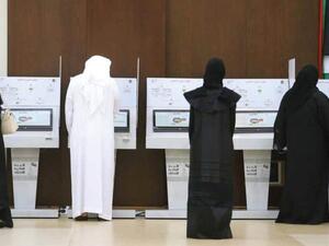 يتاح للمرشح؛ بعد الاعتماد النهائي لترشحه، ممارسة الدعاية الانتخابية في الفترة والأماكن المخصصة فقط 