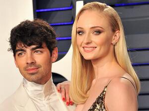 صوفي تيرنر وجو جوناس