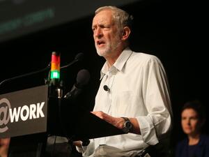 وزير إسرائيلي يتهم زعيم حزب العمال البريطاني بكراهية اليهود