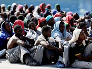 عثرت قوات الحرس الوطني ليل الخميس- الجمعة على جثة امرأة قذفتها أمواج البحر إلى اليابسة في منطقة جرجيس