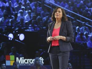 غافريلا شوستر، نائبة رئيس مجموعة مايكروسوفت  