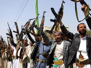 Houthis rally in Sanaa, Yemen's rebel-held capital, on June 25, 2018. (Mohammed Huwais / AFP)