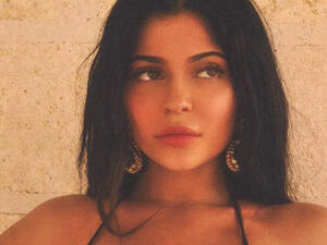 The beauty mogul was joined by friends