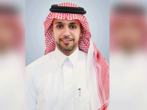عادل الحمودي.