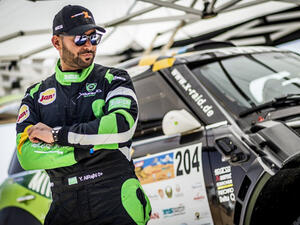 بطل الراليات السعودي يزيد الراجحي