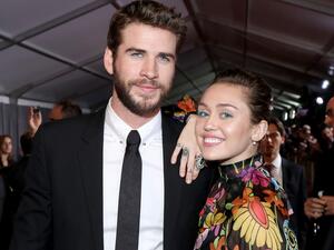 مايلي سايريس وليام هيمسورث