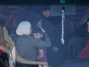 Syrian refugees (AFP)