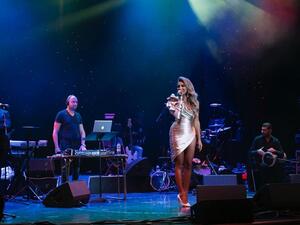 النجمة مايا دياب