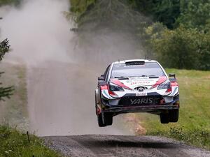 تمكن السائق لاتفالا ومساعده السائق ميكا أنتيلا من تحقيق الفوز بالمرحلة الثامنة لهم من الرالي في المرحلة الخاصة SS21