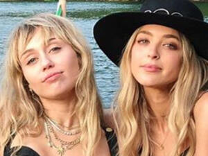 Miley and Kaitlynn were first seen kissing on a boat in Italy 