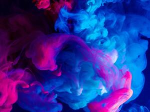 يدل اللون الأزرق على التصالح مع الذات والثقة بالنفس