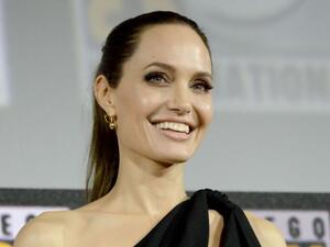 أنجلينا جولي