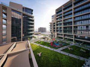 شركة بلووم العقارية تنضوي تحت مظلة شركة "بلووم القابضة" وهي شركة متخصصة في تطوير مجمعات متكاملة ومستدامة توفر أنماطاً معيشية عصرية وراقية.