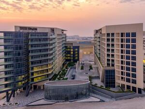 b.fm is an integrated facility management service provider delivering comprehensive customized solutions to clients in the commercial, educational, leisure, residential, hospitality and retail sectors across the UAE. 