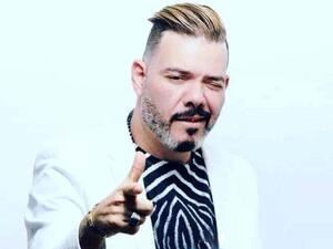 Singer Adil El Miloudi (Twitter)