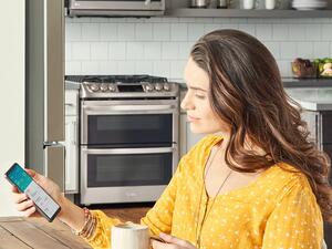 يقدم تطبيق ThinQ™ بالإضافة للميزة الأساسية التي يقدمها، العديد من المعلومات المفيدة حول خصائص ووظائف الأجهزة المنزلية الاستهلاكية من "إل جي" وتحديثاتها