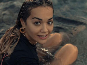 Ora has shown love for the Middle East in other ways