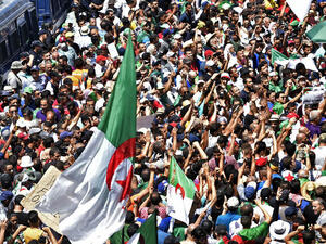Algerian protesters demonstrate in Algiers on July 12, 2019, in the latest in weeks of rallies against the ruling class amid an ongoing political crisis in the country. (AFP/ File Photo)