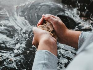 ما تفسير الحلم بالخبز في المنام؟