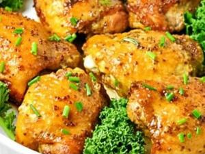 ​​​​​​​الدجاج مع صلصة الخردل والكركم