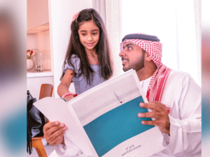 حصل الفائز المحظوظ على شقة سكنية بقيمة مليون درهم في مشروع ’وترز أج‘ والذي تطوره شركة "الدار العقارية" على جزيرة ياس بأبوظبي ضمن مشروع الواجهة البحرية الجديد