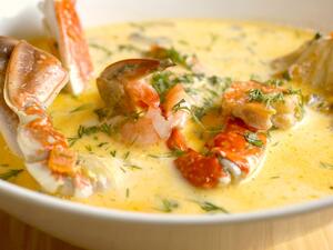 شوربة المأكولات البحرية بالكريمة