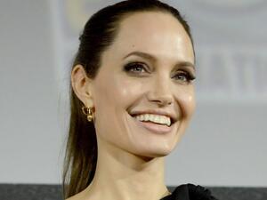 أنجلينا جولي