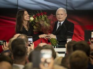 Poland's governing right-wing Law and Justice (PiS) party won the general election in Poland, expanding its majority, according to an exit poll by the Ipsos institute. (Wojtek RADWANSKI / AFP PHOTO)