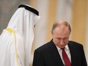 Russian President Vladimir Putin (R) is received by Sheikh Mohamed bin Zayed al-Nahyan, Crown Prince of Abu Dhabi, during an official welcoming in the Emirati capital's Al-Watan presidential palace on October 15, 2019. (KARIM SAHIB / AFP)