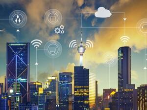 يصادف اليوم الذكرى العشرين لإعلان معيار التردد اللاسلكي (802.11) وهو أول معيار 802.11 أطلق تحت اسم "Wi-Fi" حيث حقق نجاحاً تجارياً واعتمده عدد من أهم موردي الأجهزة. 