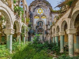 Romanian synagogue (Twitter)