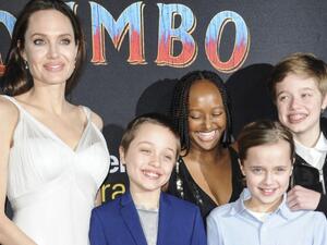 أنجلينا جولي وأطفالها 
