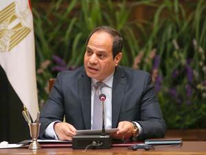 قال الرئيس المصري خلال بث مباشر على الهواء: "مش قلنا إننا هنمد الطريق ده"