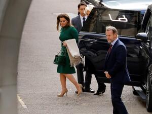 Princess Haya Bint al-Hussein of Jordan (L) arrives at Britain's High Court, The Royal Courts of Justice, in central London on November 12, 2019. Princess Haya, the estranged wife of the ruler of Dubai, Sheikh Mohammed bin Rashid Al-Maktoum, has applied for a forced marriage protection order during a case about their children's welfare. Tolga AKMEN / AFP