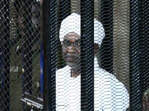 Sudan's ex-president Omar al-Bashir appears in court in the capital Khartoum on August 31, 2019 to face charges of illegal acquisition and use of foreign funds. (AFP/ File Photo)