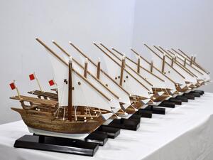 هدفت الورشة إلى إكساب المشاركين المهارات الأساسية في التدريب على حرفة بناء نماذج السفن الخشبية التراثية البحرينية ولتنمية مهارات معلمي ومعلمات وزارة التربية والتعليم