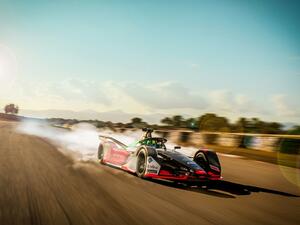 أودي تبدأ موسم فورمولا إي الجديد بطموحات كبيرة